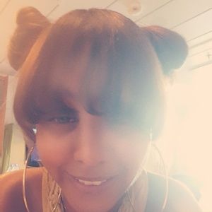 Meet your Posher, Ariel